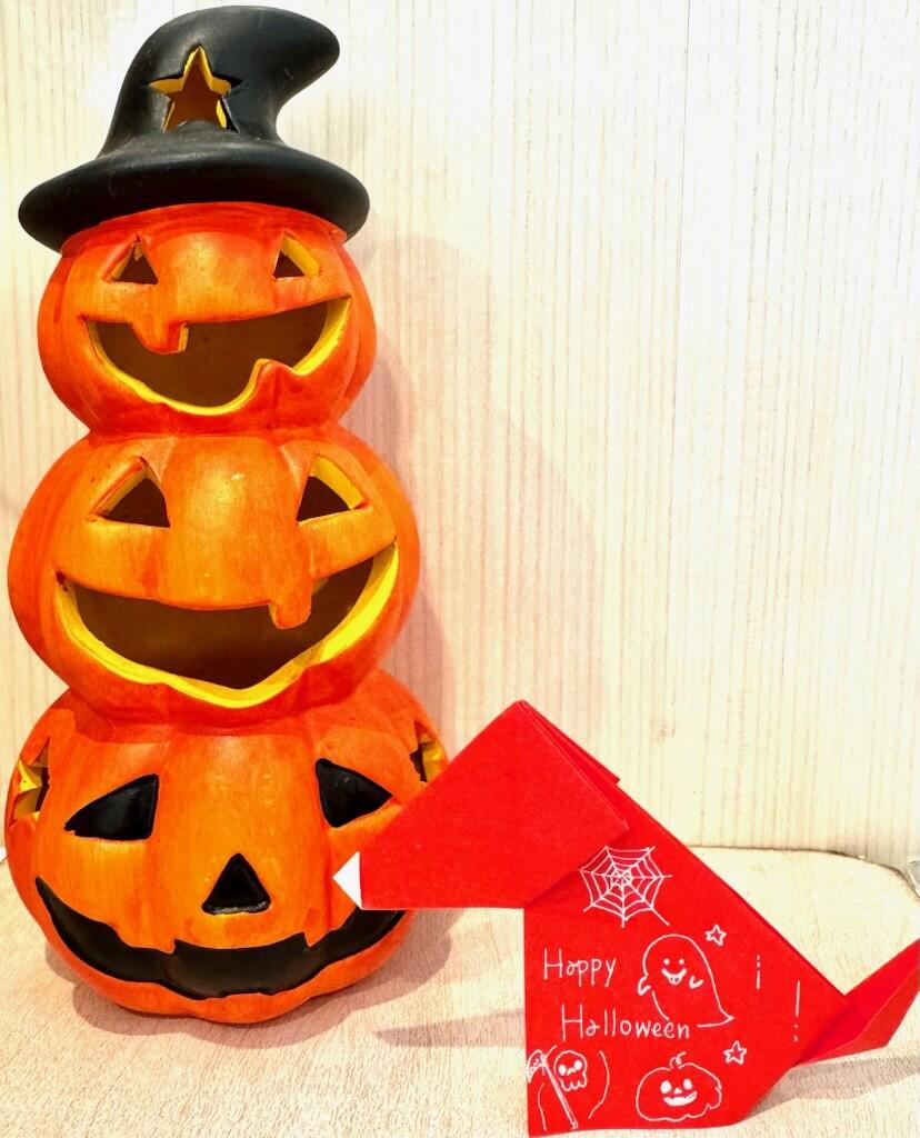 halloweenhappy.jpg