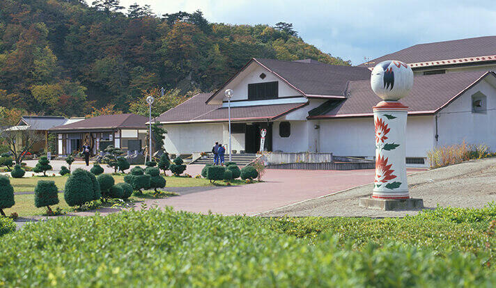 日本こけし館